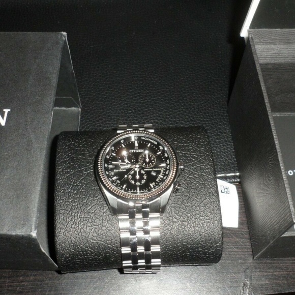 Citizen Eco-Drive Perpetual Chronograph BL5566-50E - Picture 2 of 6